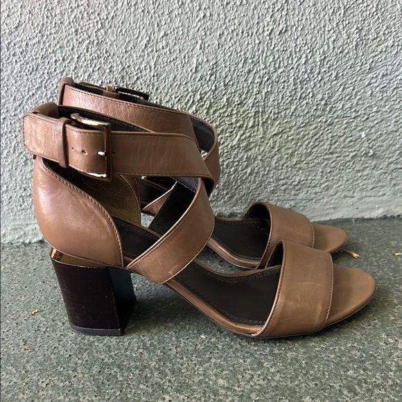 Tory Burch Delany Strappy Heels Open Toe Leather Sandals Block Heel Sz 7 - Picture 1 of 10